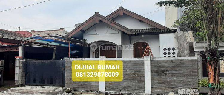 Rumah Tengah Kota  Jl.mayjend Sutoyo , Ungaran Barat 1