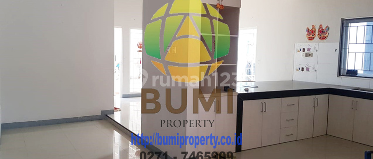 Rumah Bagus 2 Lantai Lokasi Karangasem Solo 1