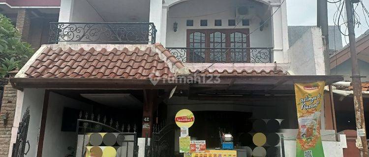 Dijual Rumah di Jalan Utama di Perumnas 3 Bekasi Timur

 1