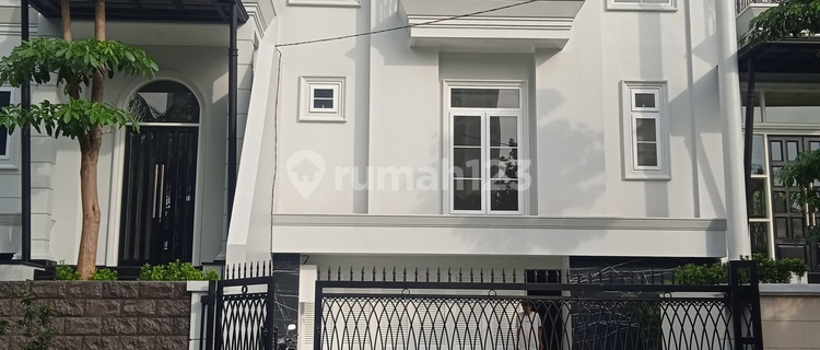 Rumah mewah Di lokasi super strategis jaksel Brawijaya 1