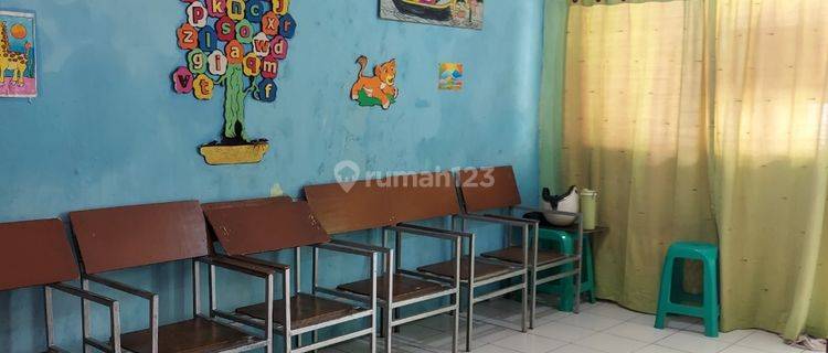 DIJUAL CEPAT RUMAH TUA di HUK, Samping Taman!! 1