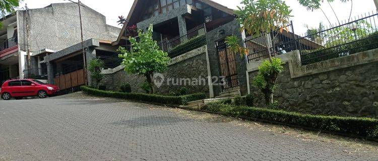 Jual cepat rumah siap huni Dago Harga 15 M Nego 1