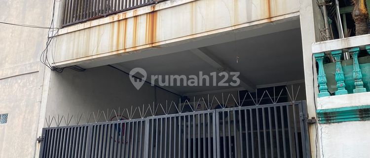 Jual Cepat Rumah Murah 2,5 Lantai Siap Huni Luas 4,5x15 di Sunter Karya Priok Jakarta Utara #DV 1
