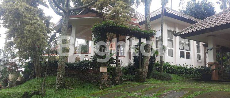 VILLA 2 LT DI BUKIT TRAWAS BAGUS SEKALI TERAWAT PEMANDANGAN SANGAT INDAH 1