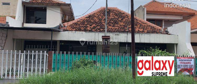 Rumah Manyar Tirtomoyo surabaya 1