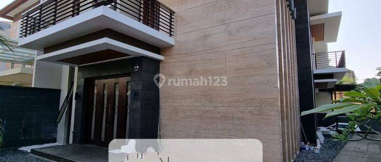 Jual cepat rumah Setraduta Harga 8.5 M Nego sampai jadi 1