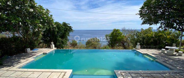 VILLA CANTIK DAN VEW LAUT AREA BALI TIMUR 1