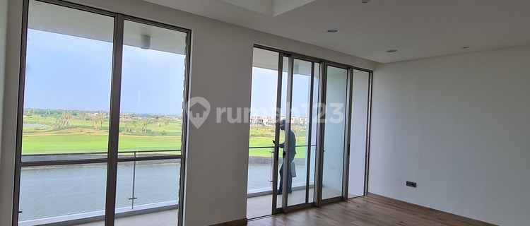 CYN Rumah View Golf dan Danau Keren 1