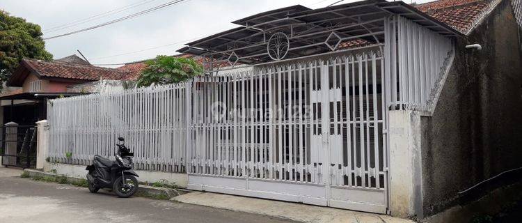 Rumah Bagus Terawat Lokasi Paling OKE di Kopo Permai 1
