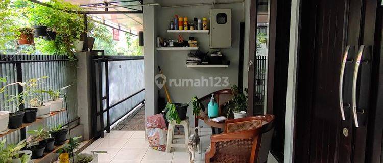 Rumah kos produktif di alteri pondok indah 1