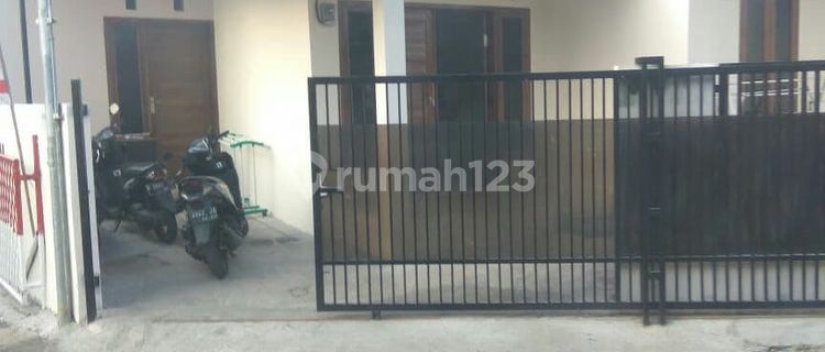 Rumah  di jalan subang antapani Bandung baru renov 1