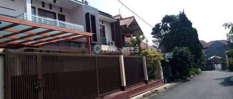 Jual Rumah 2 Lantai di Megaraya Gunung Batu - dekat Tol Pasteur 1