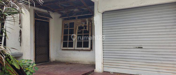 Dijual Rumah Tua Hitung Tanah 1