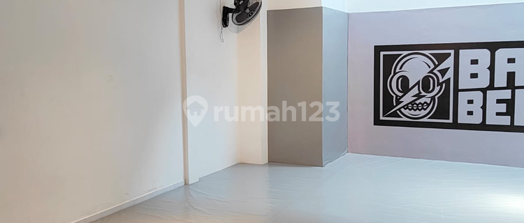 OLD HOUSE READY TO OCCUPY 1