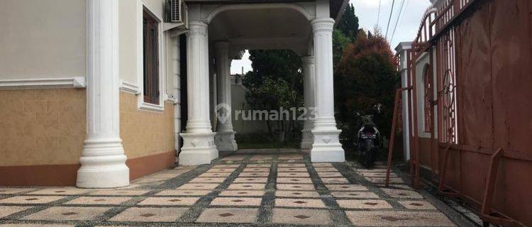 Rumah untuk keluarga besar ditengah kota Pekanbaru Riau  1