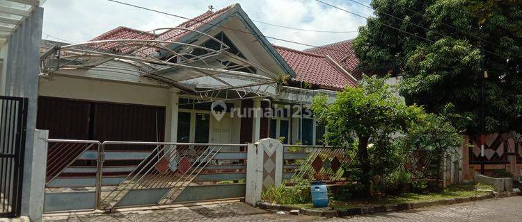 Dijual Rumah: Jl Permata Semeru 1