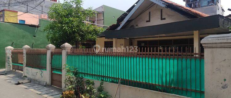 Rumah Tua Hitung Tanah Rawamangun Jakarta Timur 1