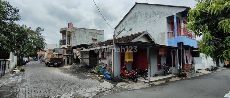 Rumah Tengah Kota Semarang Strategis Dekat Pintu Tol Di Kangguru Gayamsari Semarang Tengah 1