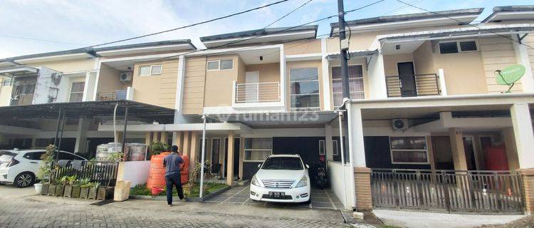 RUMAH 2 LANTAI MURAH DALAM KOTA  1