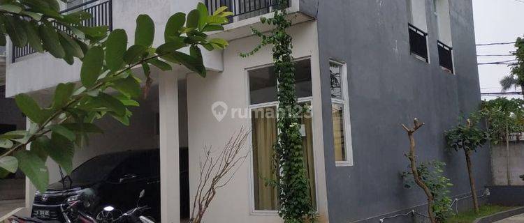 Di Jual Rumah Baru, Full Marmer di Jakarta Timur Superrr Strategis 1