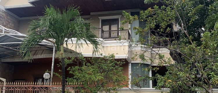 Corner House in Janur Asri, Kelapa Gading, North Jakarta 1