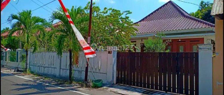 Rumah Bagus Tengah Kota Solo 1