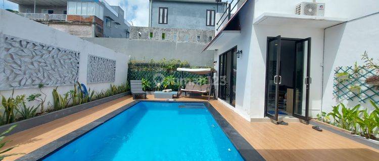 For Sale Villa 5 Bedrooms Semi Furnished In Ungasan 1