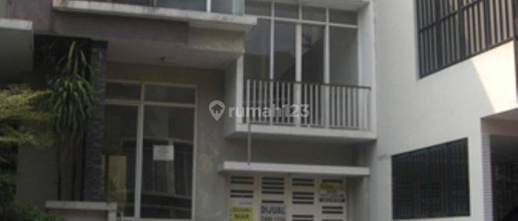 Rumah bagus Siaphuni Kebayoran Terrace Bintaro Sektor 7 1