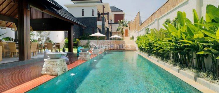 FOR SALE LUXURIOUS MODERN VILLA UNGASAN 1