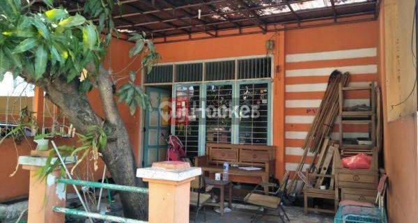 Rumah siap huni di daerah Puspogiwang 1