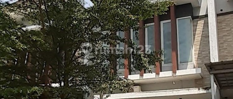 For sale good green semanggi house 1