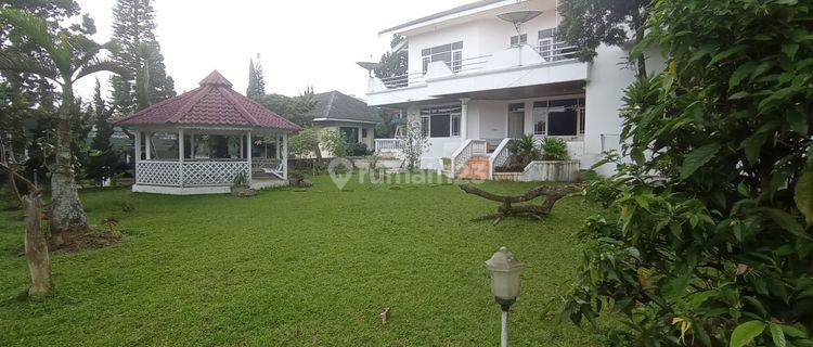 Murah!! Rumah Villa Sejuk Full Furnished / dan Isinya Siap Huni, Luas Lokasi Strategis di Pusat Kota Cipanas - Cianjur 1