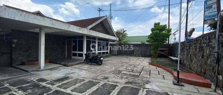 Rumah Jl Magelang Lokasi Strategis 1