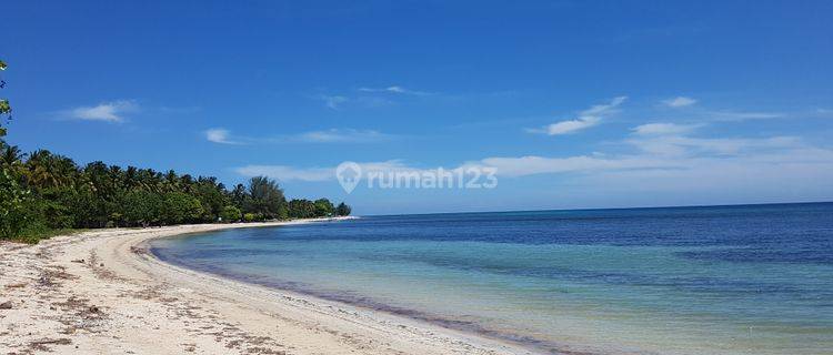 1,48 hectare FREEHOLD Beachfront Land at Pantai Sire Lombok 1