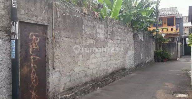 Tanah dan bangunan di Pondok Kelapa 1