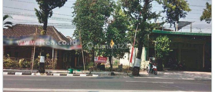 Tanah strategis di pusat kota  di Jl. Sukowati Sragen 1