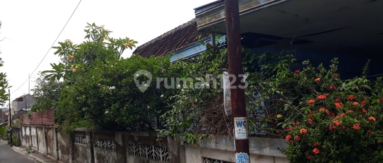 rumah lama hook hit8ng tanah 1
