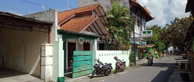 Rumah Lama hitung tanah di Laweyan Solo 1