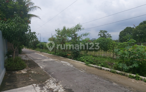 Tanah murah kering dekat tol colomadu kartasura solo 1
