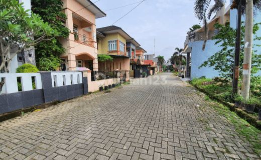 Tanah dalam komplek row jalan 9 meter UK 7x17 dekat Medan Johor 1