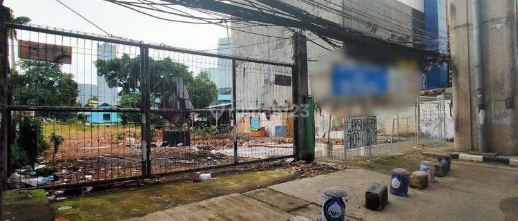 Tanah siap bangun di Wolter Monginsidi Kebayoran baru Jakarta selatan 1