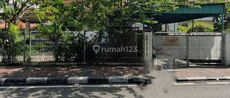 Rumah  Dijual Hitung Tanah di Pegangsaan, Menteng, Jakpus

 1