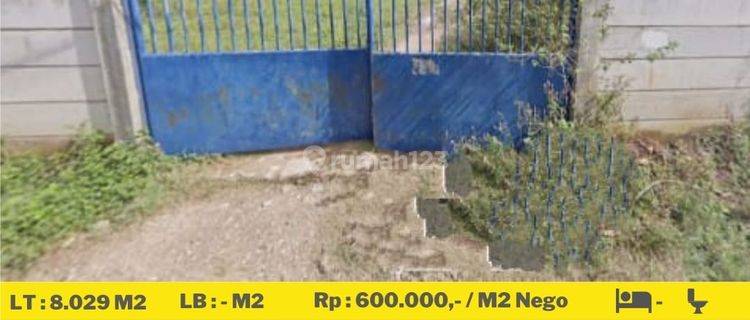 Tanah kosong Pinggir jalan raya natar.  Sangat cocok untuk Perumahan Pabrik Gudang Kantor  Prospek investasi Jangka panjang 1