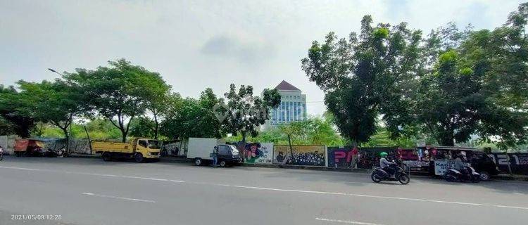 Lahan padat Babatan Unesa. Surabaya Barat .  1