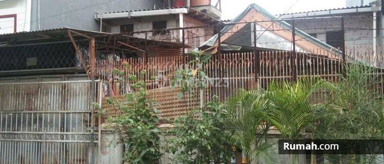 DIJUAL CEPAT RUMAH HITUNG TANAH DI JELAMBAR 1