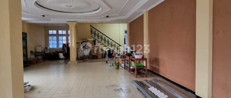Dijual Rumah lama lampersari sompok Semarang  1