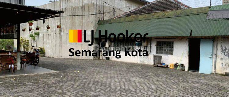 Bangunan hitung tanah di jalan Tanjung (DN) 1