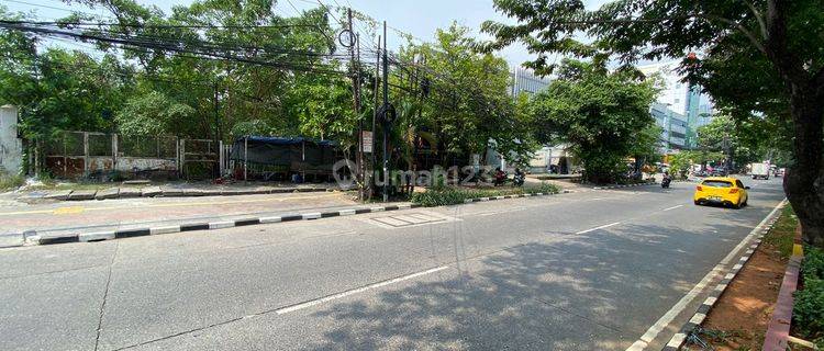 Kavling di Jalan Utama Pangeran Jayakarta 1