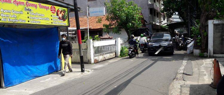 Setia budi tanah kosong cocok untuk rumah kost 1