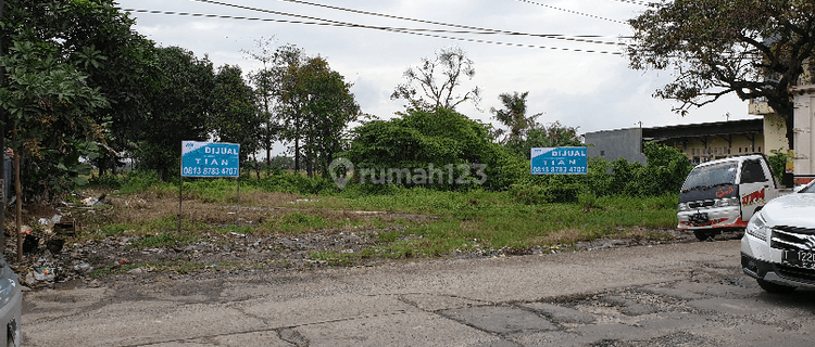 Tanah / Kavling murah di Karangmulya Teluk Jambe Karawang Barat Jawa Barat. Lokasi sangat strategis, cocok untuk Restoran, cafe dan berbagai jenis usaha - bebas banjir 1